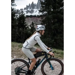 ABUS Taipan LED Helm - velvet black