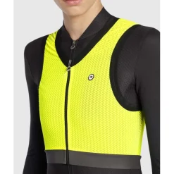 Assos P1 SEEME Vest - optic yellow