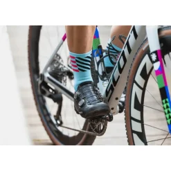 INCYLENCE Renewed 97 Impact Sokken - Blauw