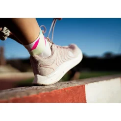 INCYLENCE Ultralight Strikes Short Sokken - Wit Roze