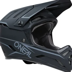 O'Neal Backflip Helm - SOLID V.21 zwart